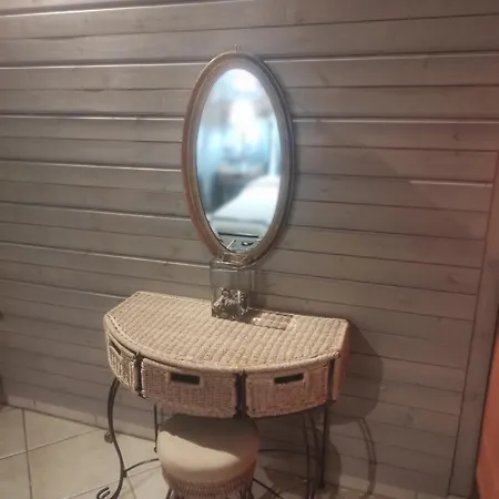 Petrino Rodo Apartment Karpenisi