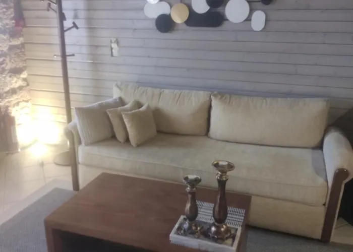 πέτρινο ρόδο Διαμέρισμα Καρπενήσι